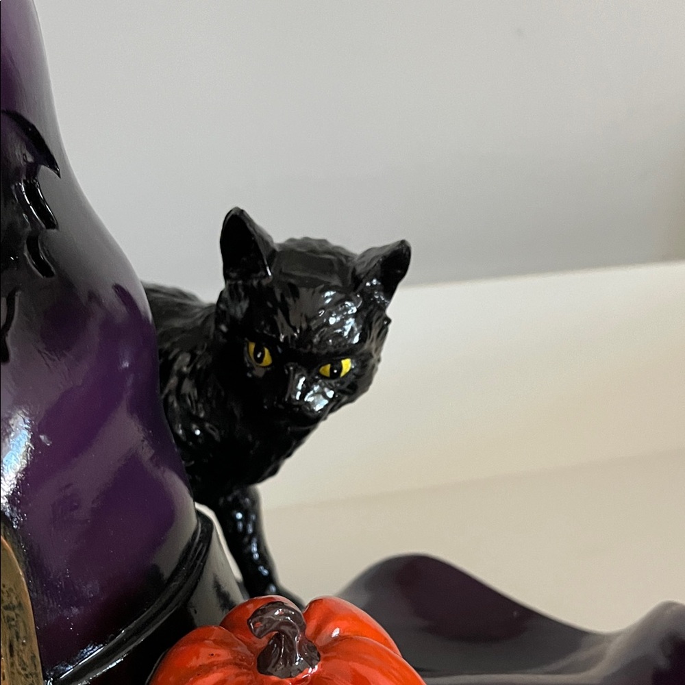 Halloween Witch Hat Decoration with Pumpkins - Picture 8 of 16